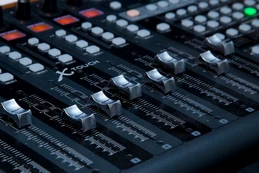 Behringer X-Touch Universal Control Surface